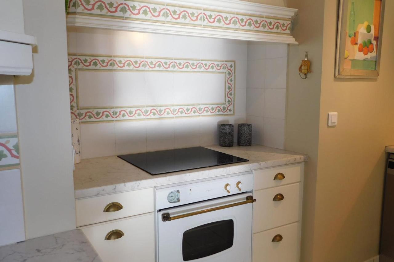 Air-Conditioned 4-Room "Marine Villeneuve" Flat With Pool And Parking Exteriér fotografie