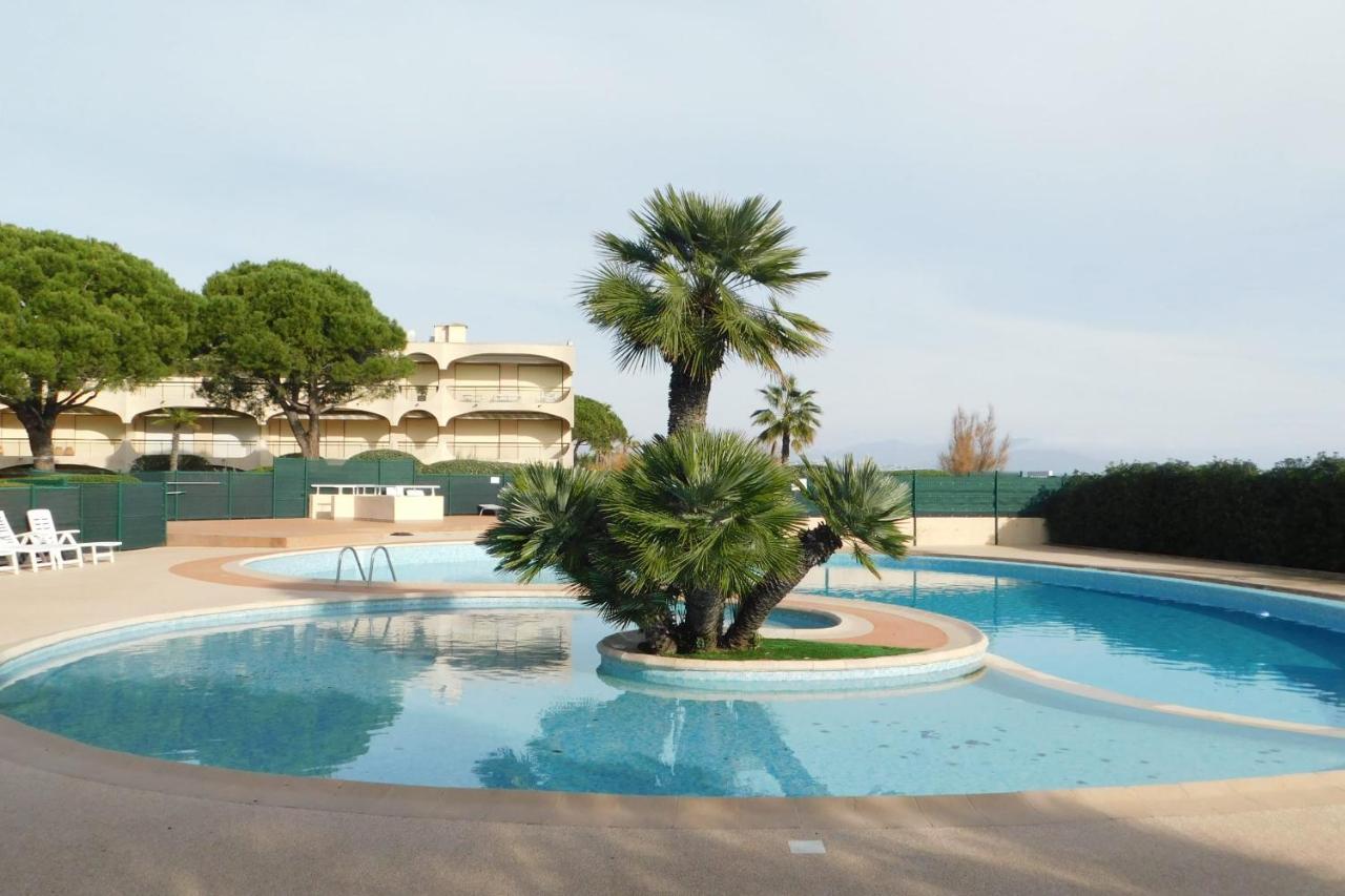 Air-Conditioned 4-Room "Marine Villeneuve" Flat With Pool And Parking Exteriér fotografie