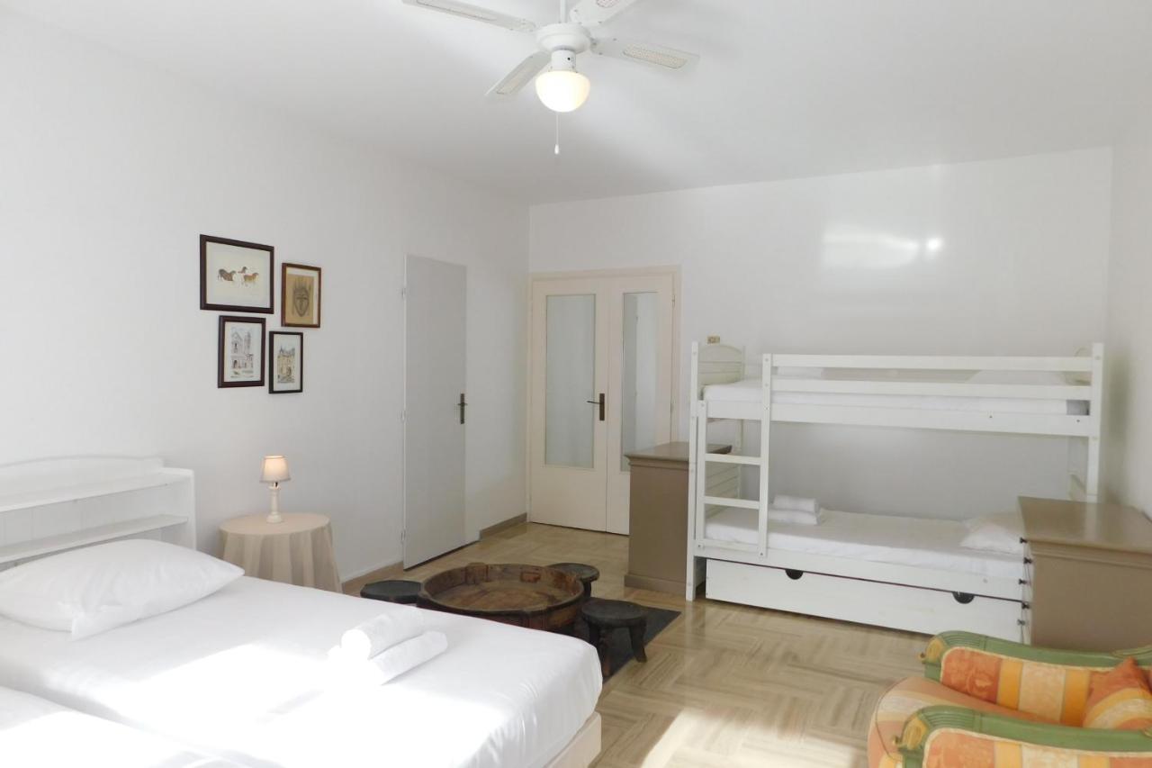 Air-Conditioned 4-Room "Marine Villeneuve" Flat With Pool And Parking Exteriér fotografie