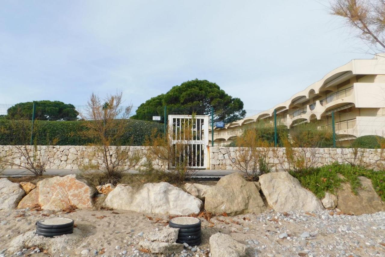 Air-Conditioned 4-Room "Marine Villeneuve" Flat With Pool And Parking Exteriér fotografie