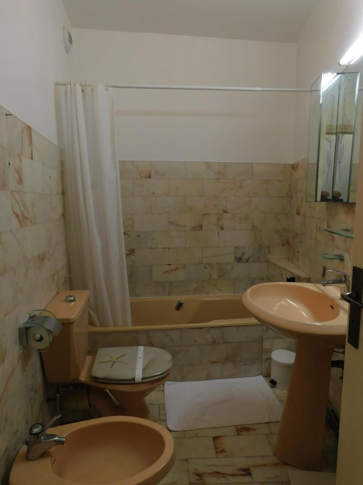 Air-Conditioned 4-Room "Marine Villeneuve" Flat With Pool And Parking Exteriér fotografie