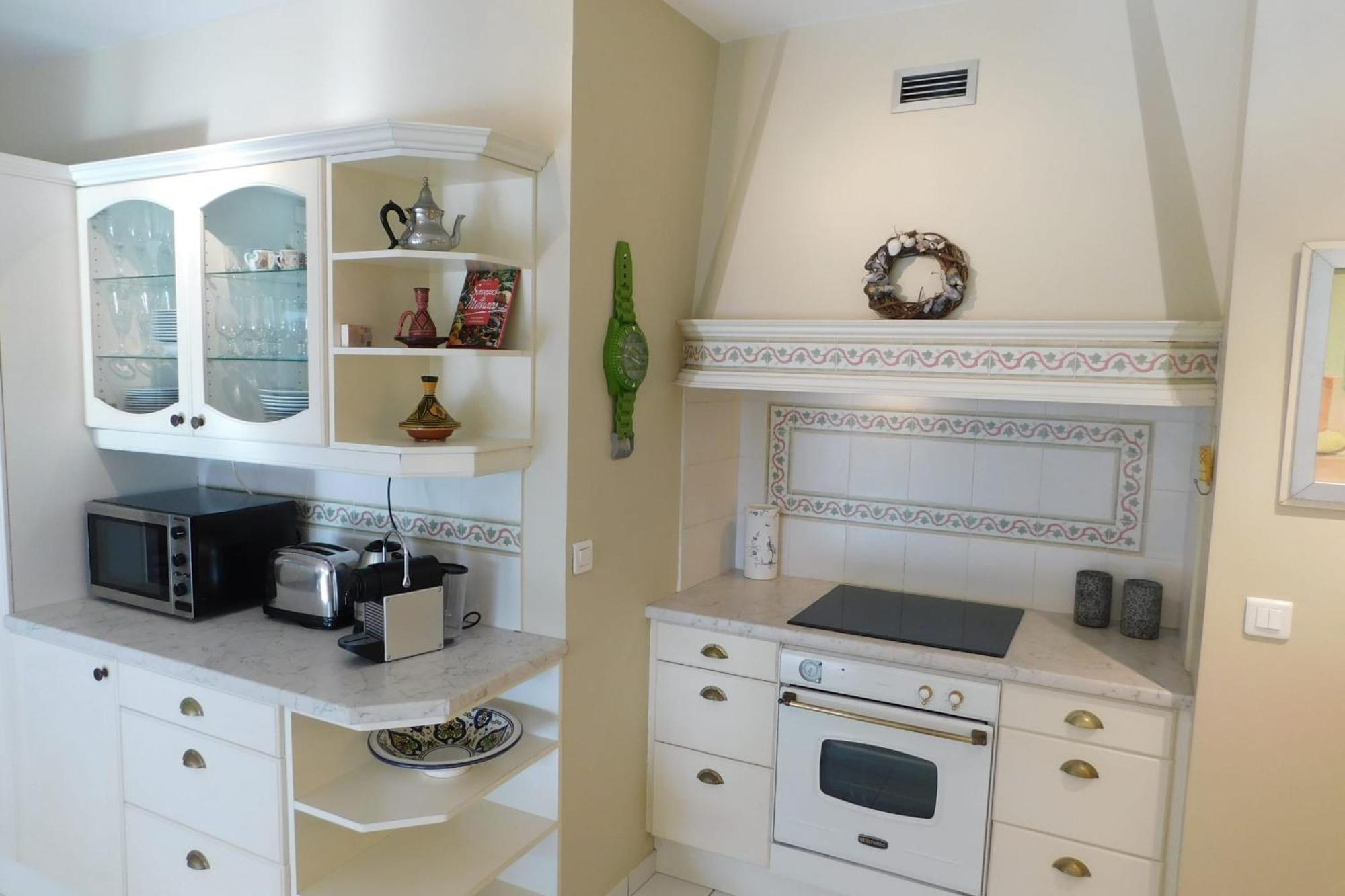 Air-Conditioned 4-Room "Marine Villeneuve" Flat With Pool And Parking Exteriér fotografie